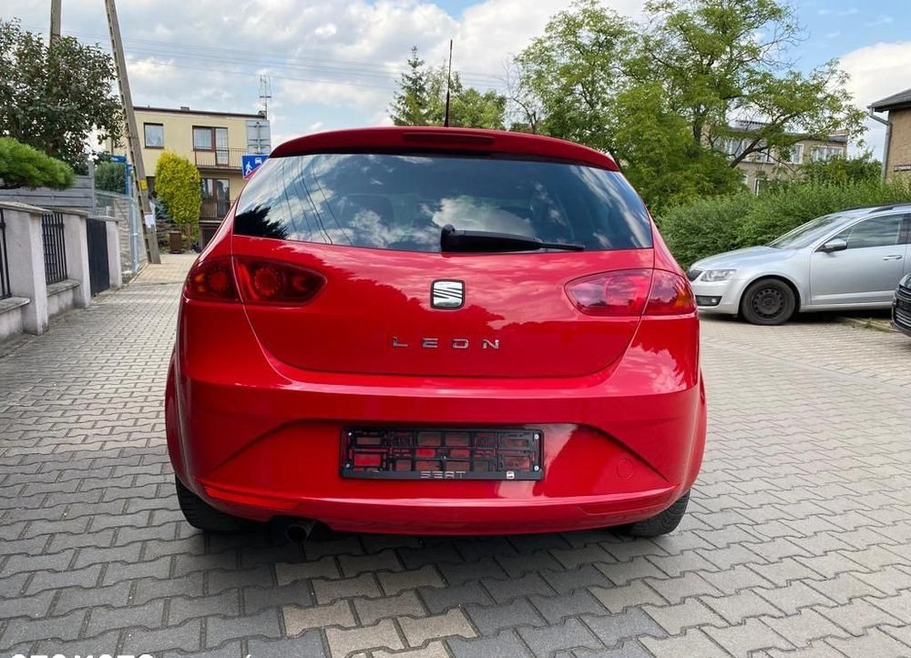 Seat Leon cena 17900 przebieg: 166000, rok produkcji 2011 z Wrocław małe 92